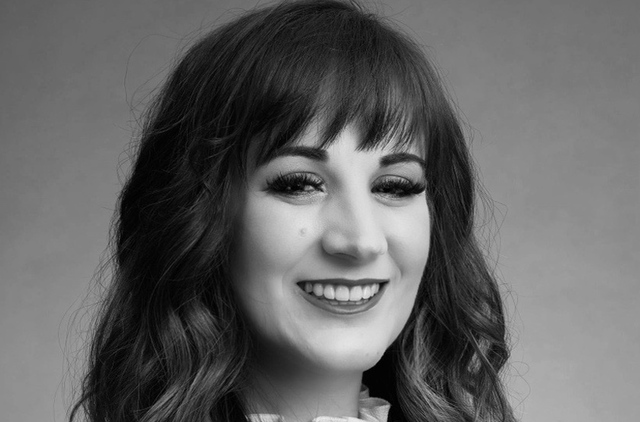 Miranda Oliver Headshot